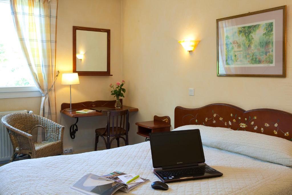 Logis Auberge Saint Simond Aix-les-Bains Pokoj fotografie